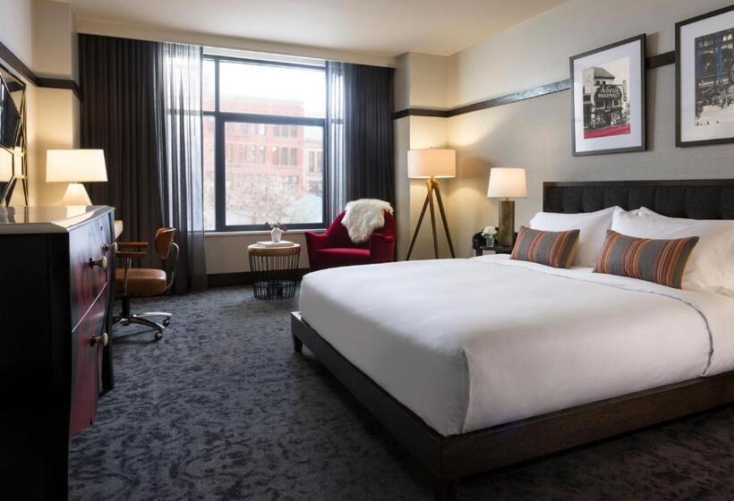 Номер Стандарт Кровать Кинг Адаптированный для Инвалидов, Kimpton Journeyman Hotel, An Ihg