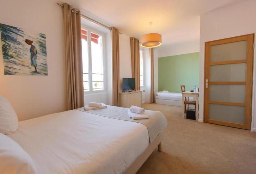 Семейный Номер Вид на Море, Hôtel De La Plage