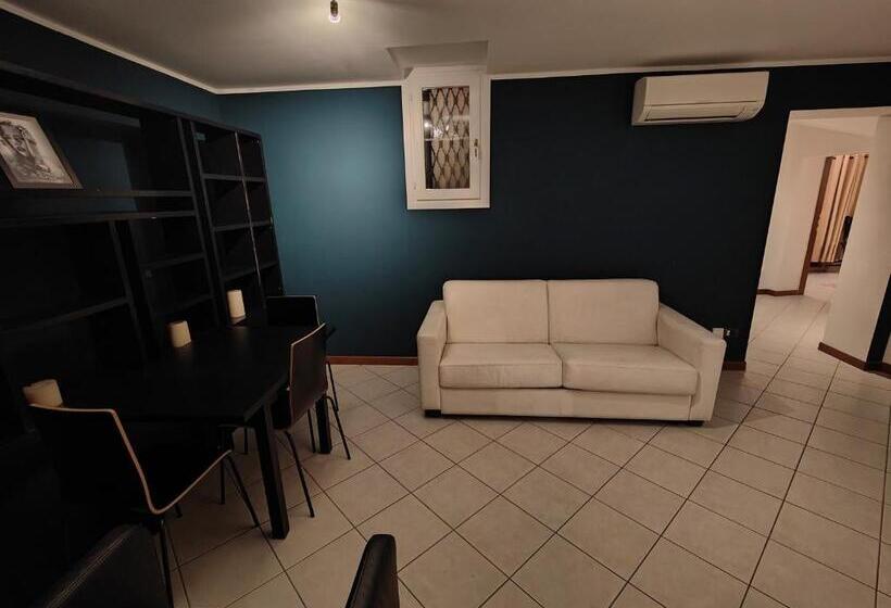 آپارتمان لوکس 1 خوابه, Aparthotel Dei Mercanti