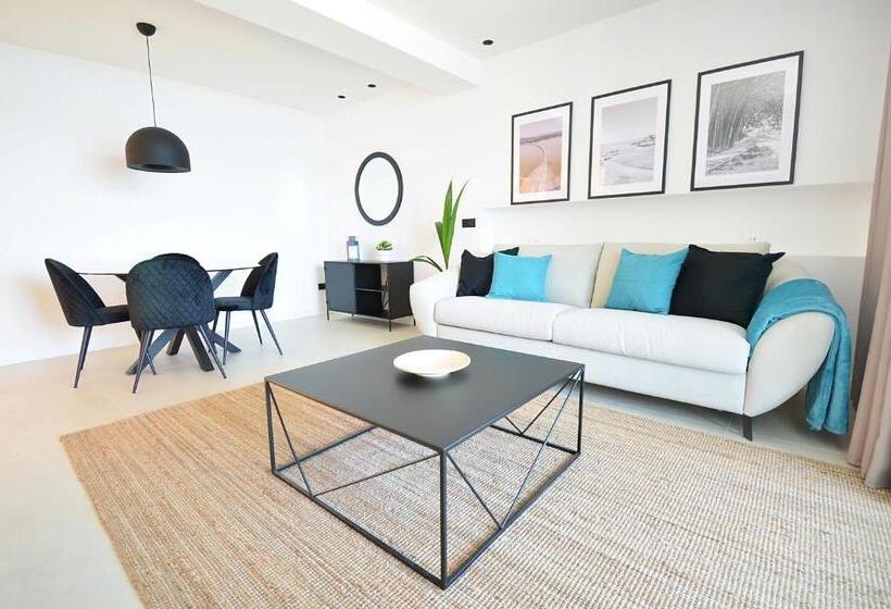 Апартаменты 2 Спальни, Rd Hotel Apartamento
