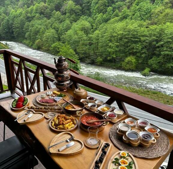 سوئیت با تخت بزرگ, Ria Süit Otel Bungalov