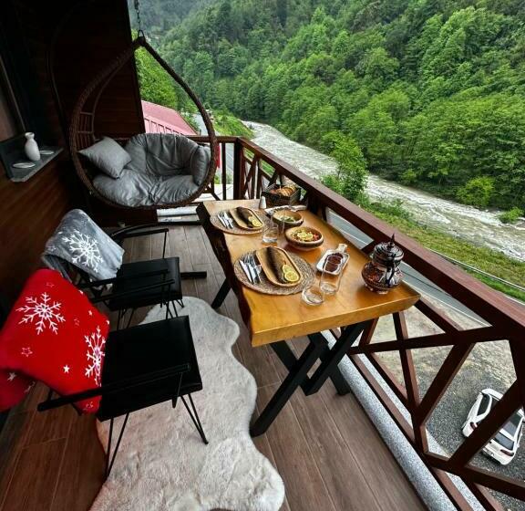 سوئیت با تخت بزرگ, Ria Süit Otel Bungalov