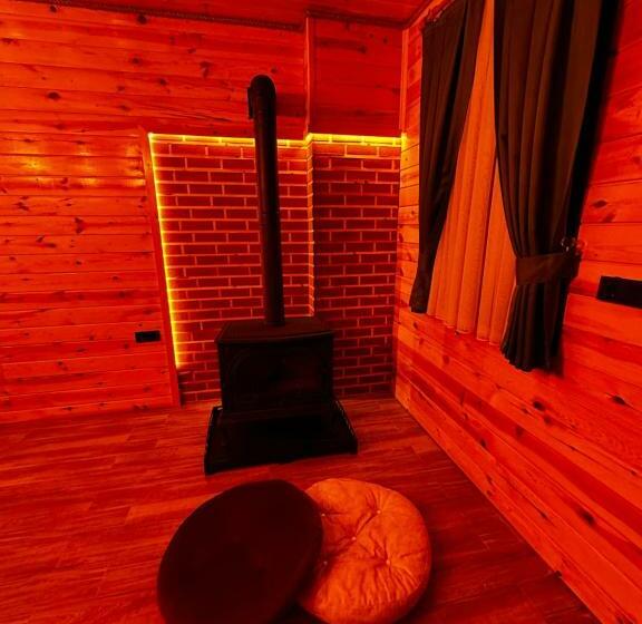 سوئیت با چشم‌انداز رودخانه, Ria Süit Otel Bungalov