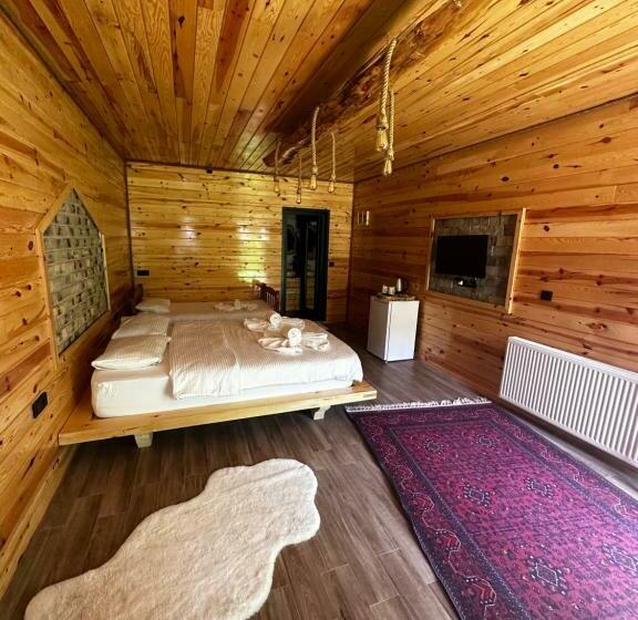 سوییت با چشم‌انداز باغ, Ria Süit Otel Bungalov
