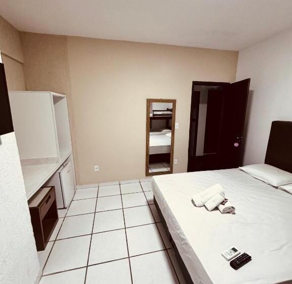 Четырехместный Номер Стандарт, Flamingo Beach Pousada