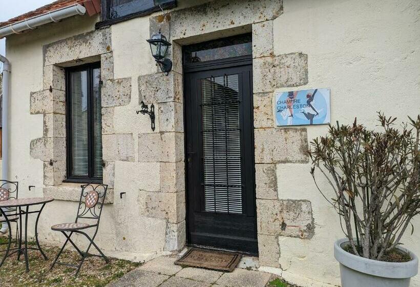 标准间, Guestroom Bouges Le Château, 1 Pièce, 2 Personnes   Fr 1 591 518