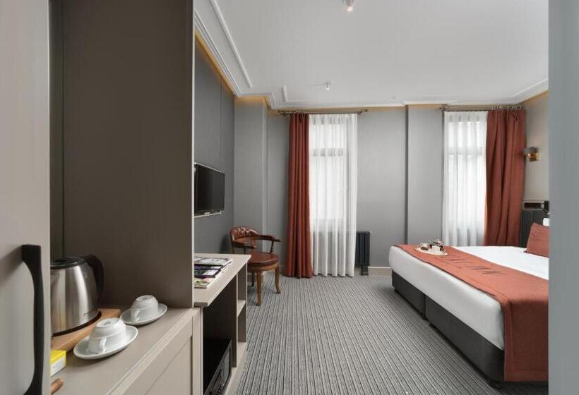 استودیو خانوادگی, Plat Inn Hotel Taksim   Special Category