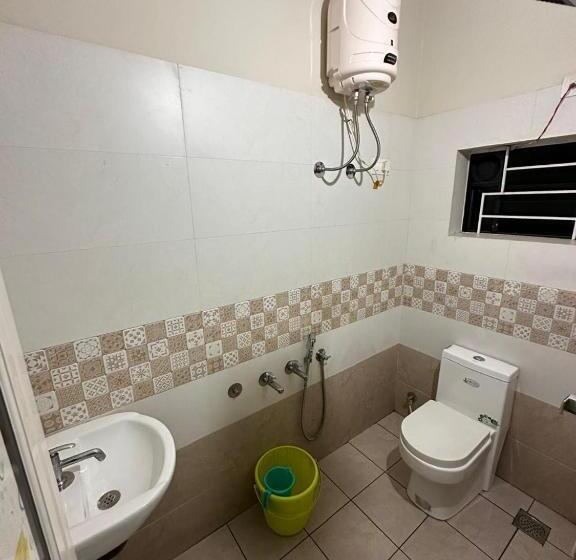Номер Deluxe, Zahir Residency
