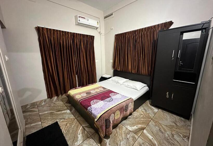 Номер Deluxe, Zahir Residency