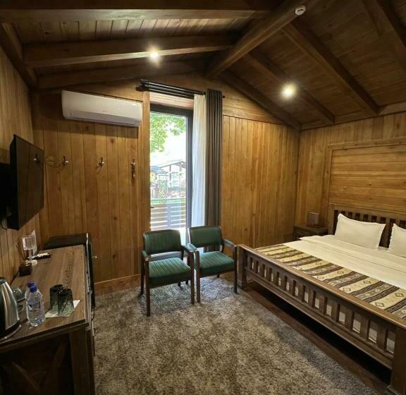 اتاق استاندارد با تخت بزرگ, Le Chalet Mont And Restaurant