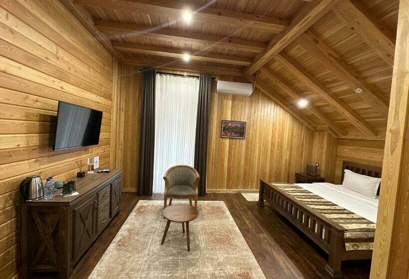 اتاق استاندارد با تخت بزرگ, Le Chalet Mont And Restaurant