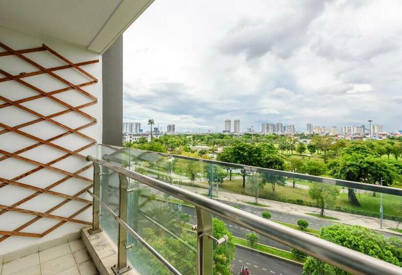 آپارتمان لوکس 1 خوابه, Landmark Vinhomes Christine Apartment