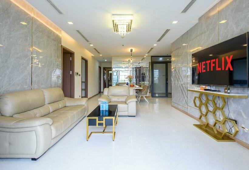 آپارتمان لوکس 1 خوابه, Landmark Vinhomes Christine Apartment