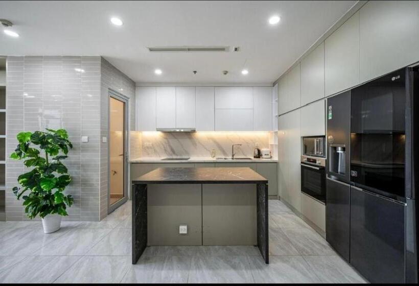 آپارتمان 2 خوابه, Landmark Vinhomes Christine Apartment