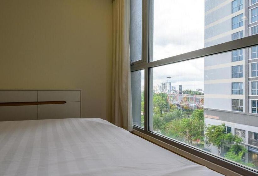 آپارتمان لوکس 1 خوابه, Landmark Vinhomes Christine Apartment