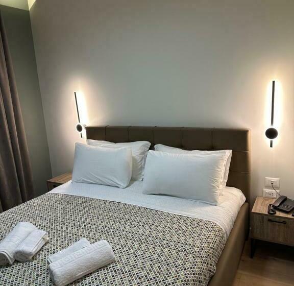 اتاق لوکس, Comfort Rooms Pogradec