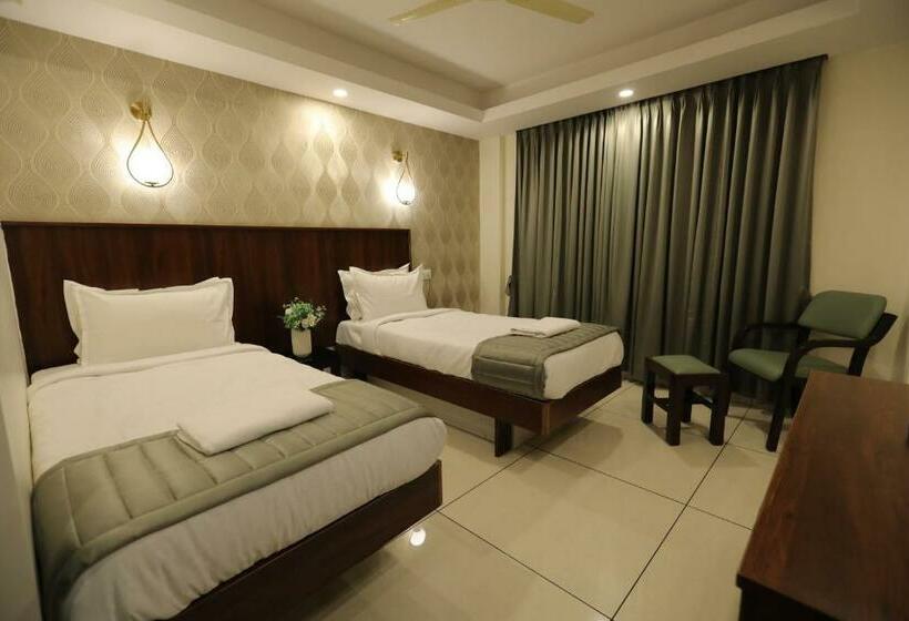 Номер Стандарт, Earth Hotels
