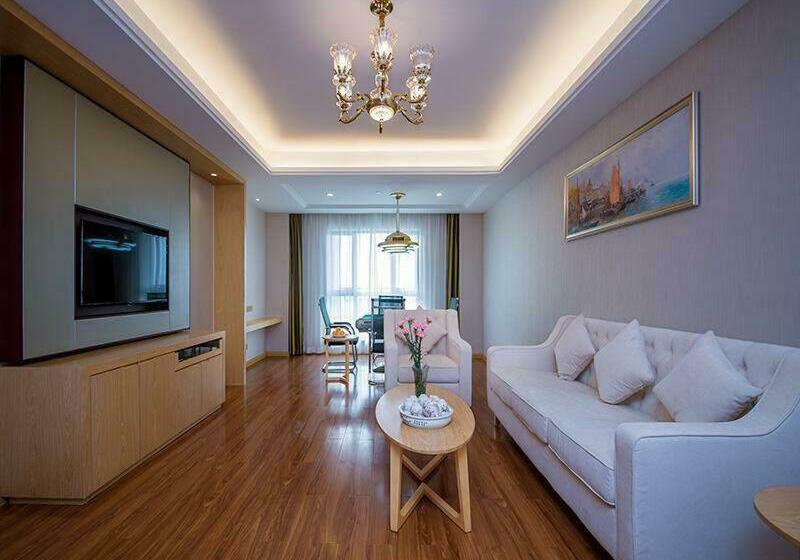 سوییت اجرایی, Vienna International Hotel Yichang Gezhouba Sanxia Culture Tiandi