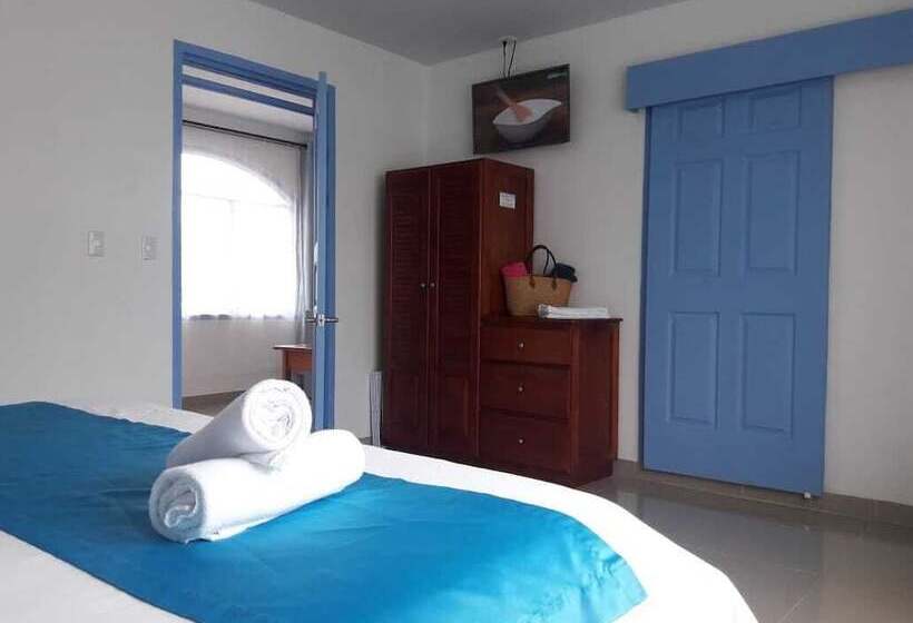 سوییت, Boutique Hotel Ibiza