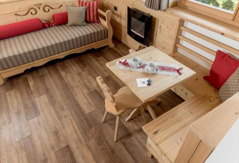 Номер Deluxe Кровать Кинг, Garni Lastei