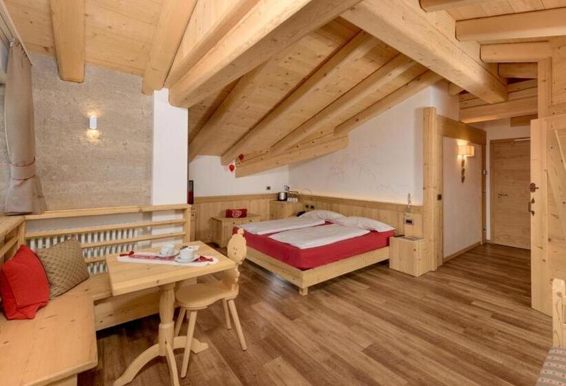 Номер Deluxe Кровать Кинг, Garni Lastei