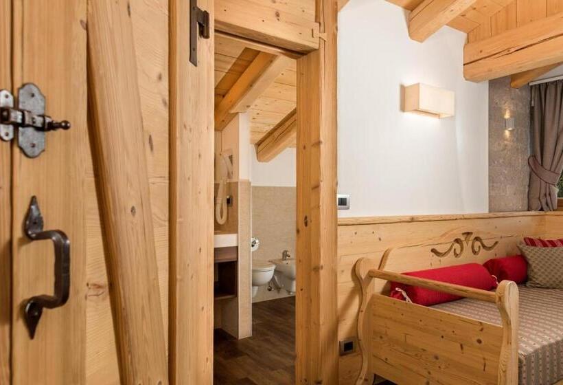 Номер Deluxe Кровать Кинг, Garni Lastei