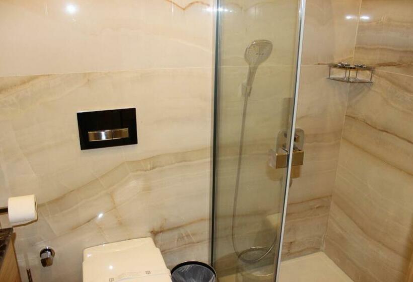 اتاق استاندارد, Lale