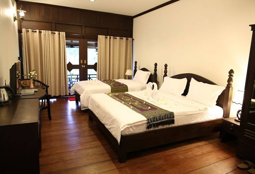 اتاق سوپریور سه تخته, Phubachiang Golf & Resort Pakse