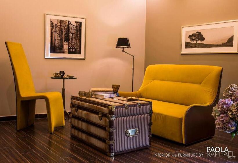 Люкс, Royal Tulip Achrafieh