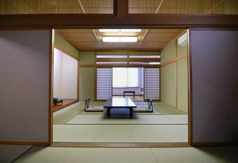 Номер Deluxe, Yamabuki