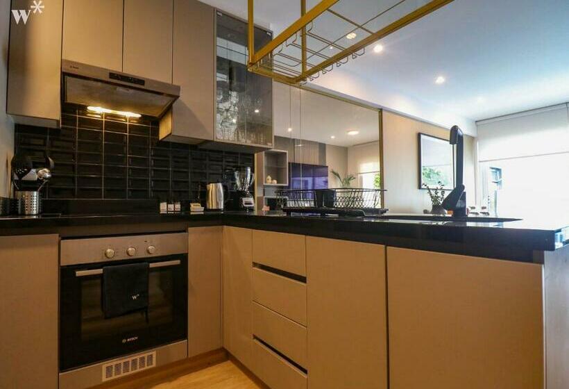 آپارتمان 1 خوابه با بالکن, Morada By Wynwood House