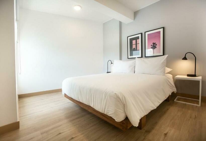 آپارتمان 2 خوابه, Morada By Wynwood House