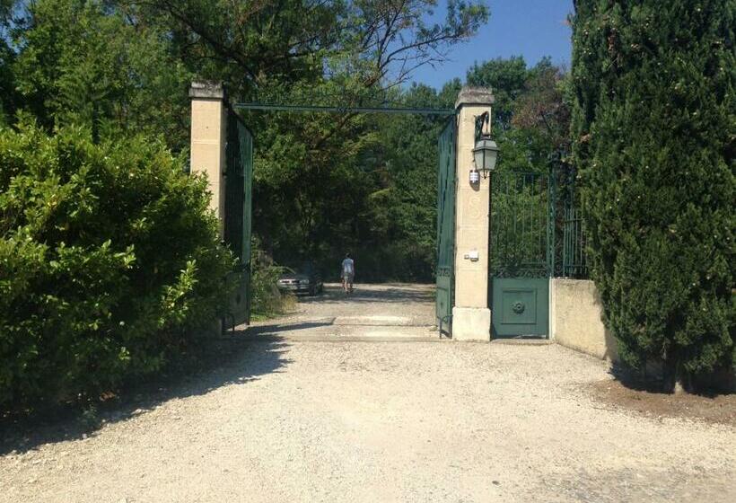 Номер Стандарт Вид на Сад, Chambre D Hôtes Dallara