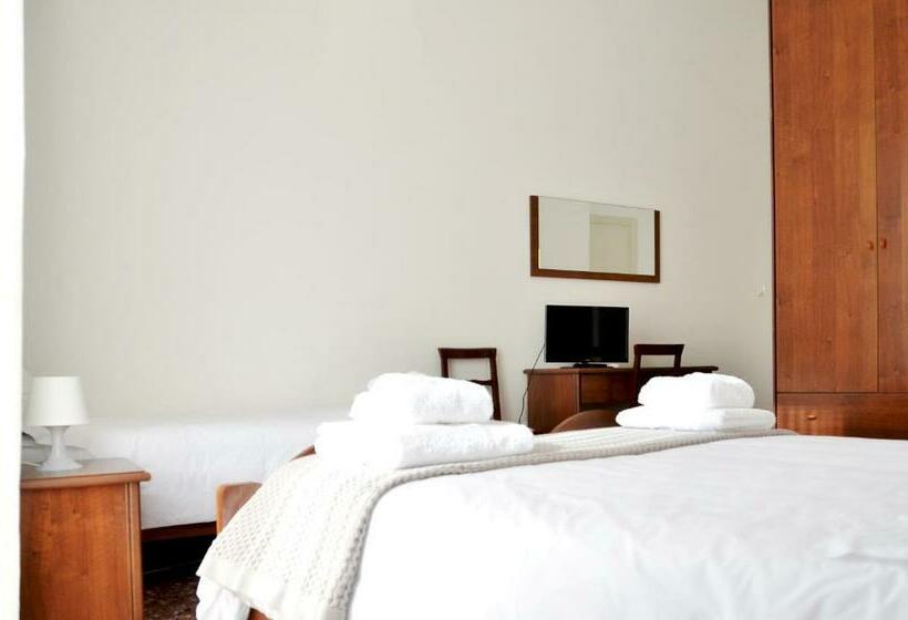اتاق استاندارد سه نفره, B&b Gulliver
