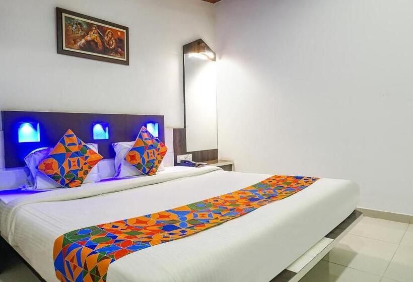 Номер Superior, Fabhotel Prime Meera Vatika   Nr Veena Lake