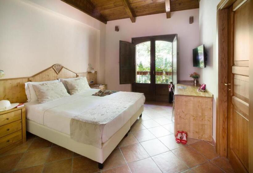 Номер Deluxe, Historic Boutique Hotel Maccarunera