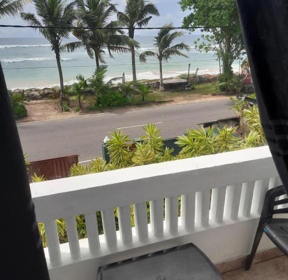 חדר דלוקס צדדי נוף לים, White Surfing Beach Resort