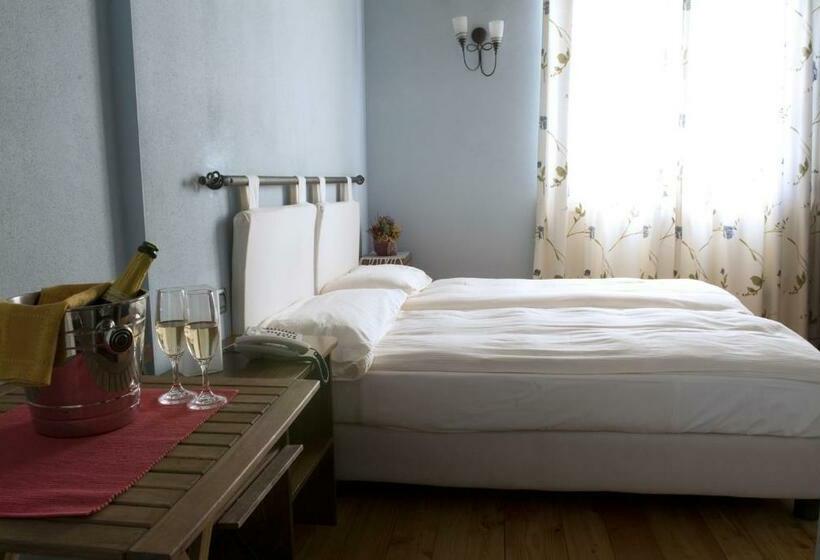 اتاق استاندارد سه نفره, Agriturismo Ca Del Lago