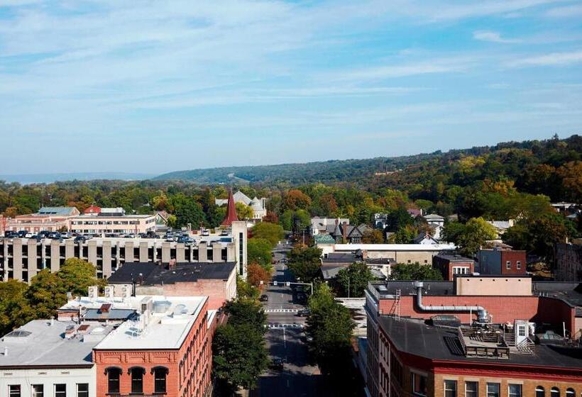 Люкс Кровать Кинг, Ithaca Marriott Downtown On The Commons