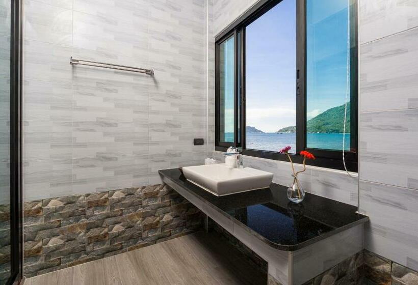 Семейный Номер Вид на Море, Simple Life Cliff View Resort