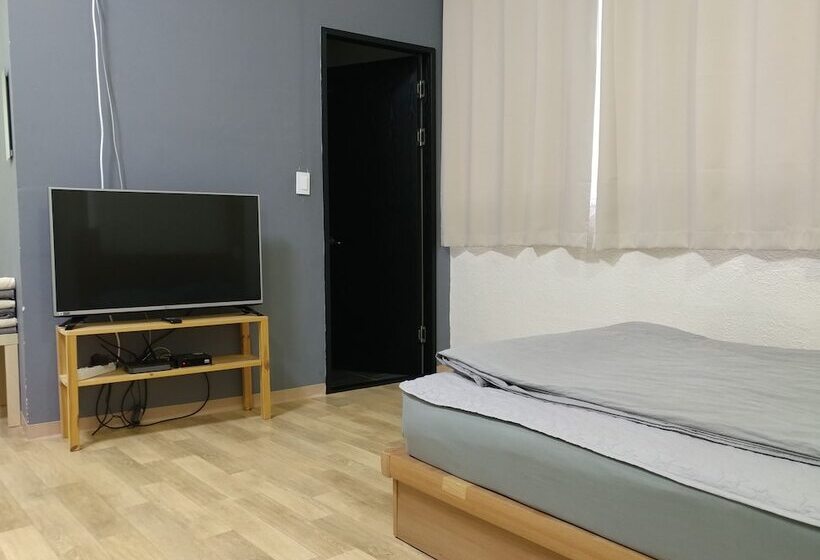 Семейный Номер, Sokcho & Guesthouse