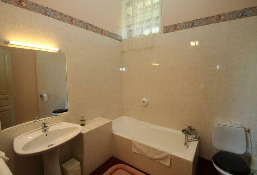 Номер Deluxe, Chateau De Vouilly