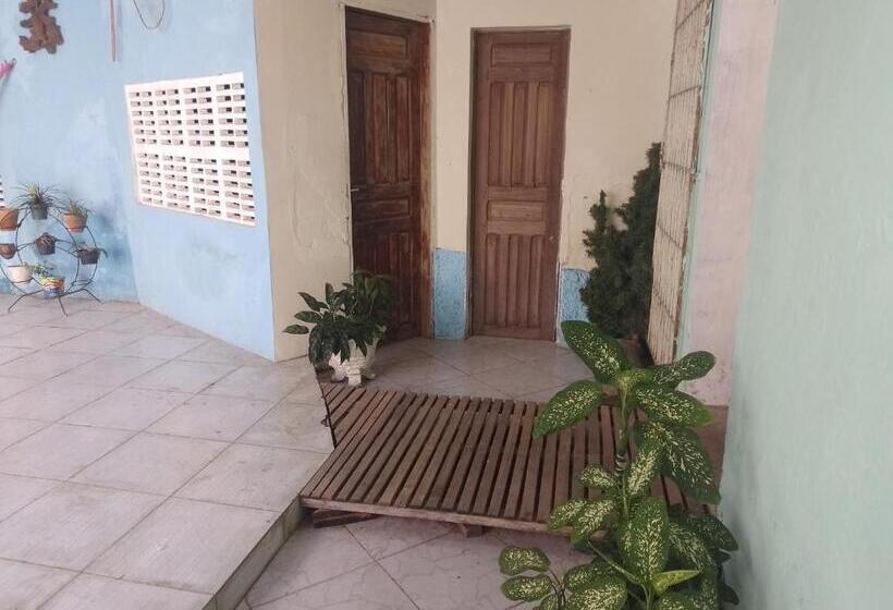 Номер Economy, Praieiro Hostel Albergue