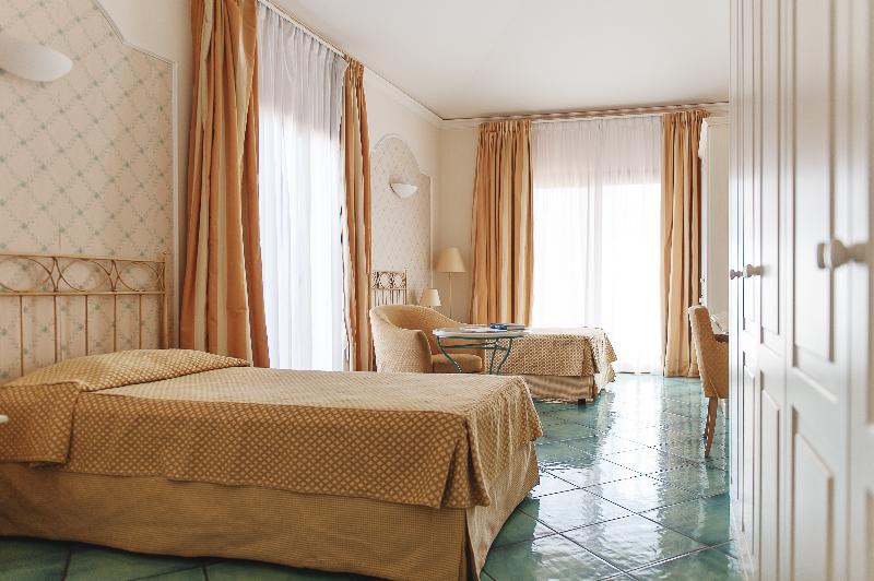 Номер Стандарт, Rafa Nadal Residence