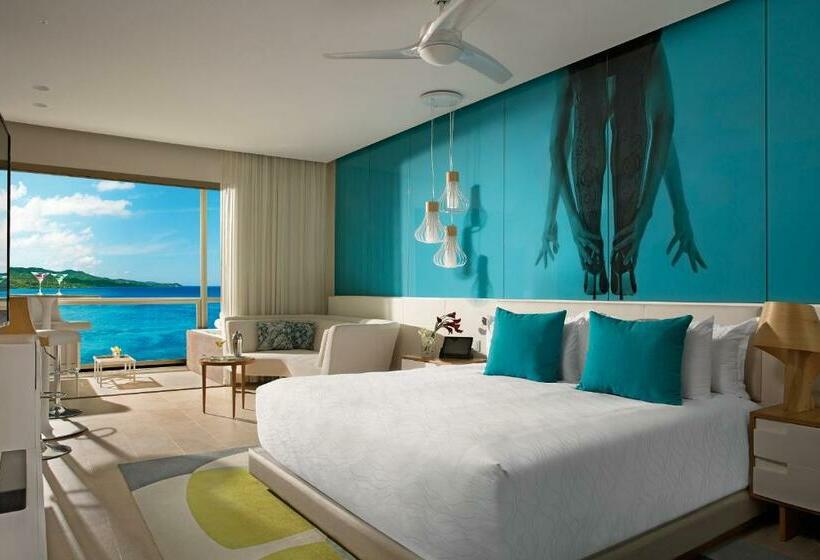 Club Room Sea View, Breathless Montego Bay