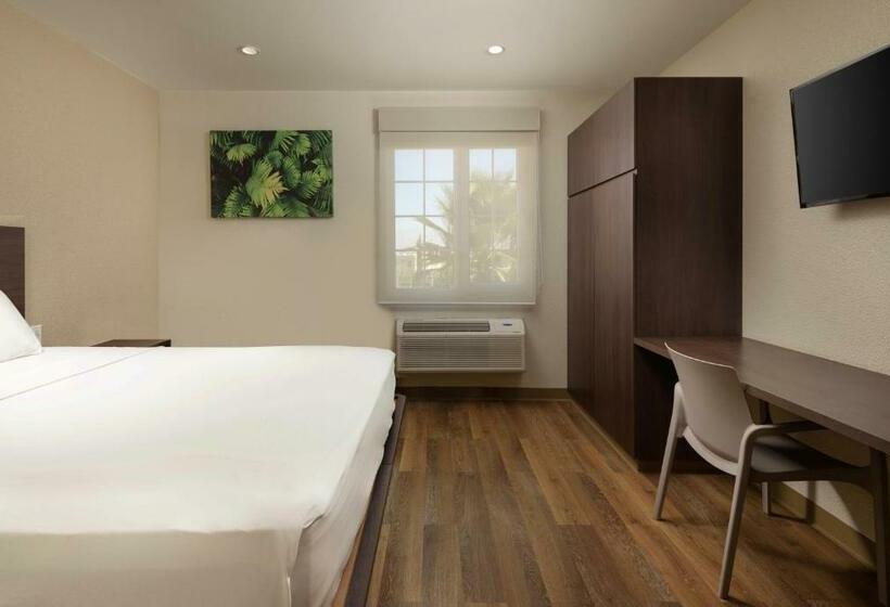 سوییت, Extended Suites Ciudad Del Carmen Aeropuerto
