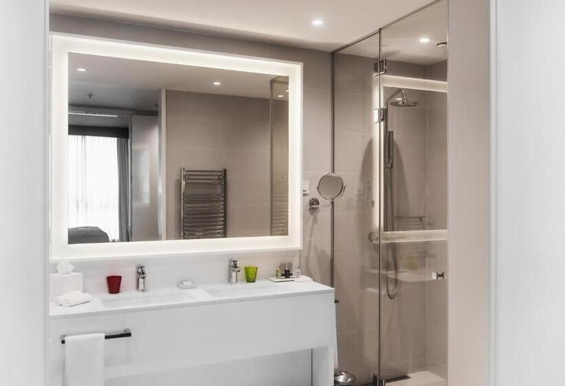 اتاق سوپریور, Crowne Plaza Podgorica, An Ihg