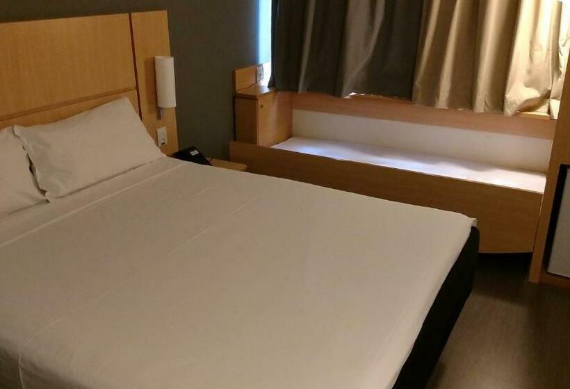 Номер Стандарт, Ibis Catalao