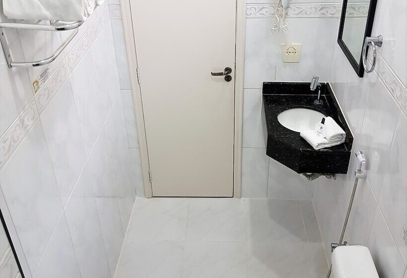 غرفة قياسية, Cristal Rio Claro