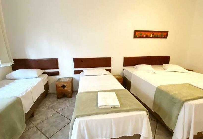 Quarto Familiar, Are Hotel Brunello